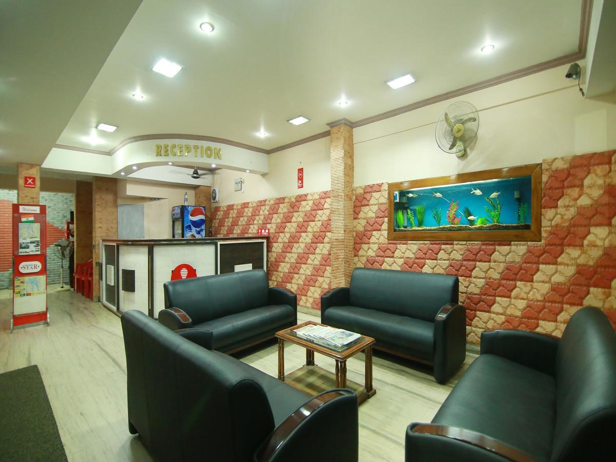 Oyo 4824 Hotel Star Kochi Εξωτερικό φωτογραφία