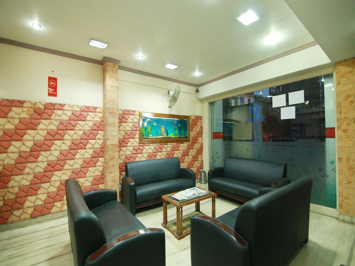 Oyo 4824 Hotel Star Kochi Εξωτερικό φωτογραφία